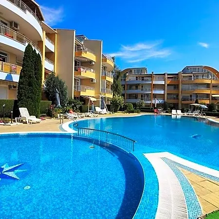 Ravda Apartments 3*