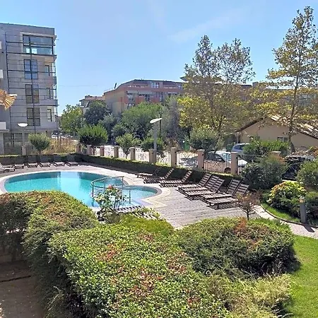 Ravda Apartments فندق 3*
